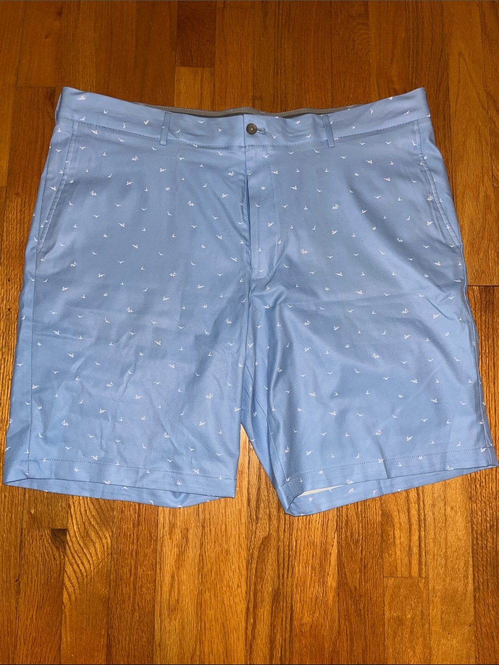 Walter Hagen Light Blue Micro-Print Flat Front Shorts